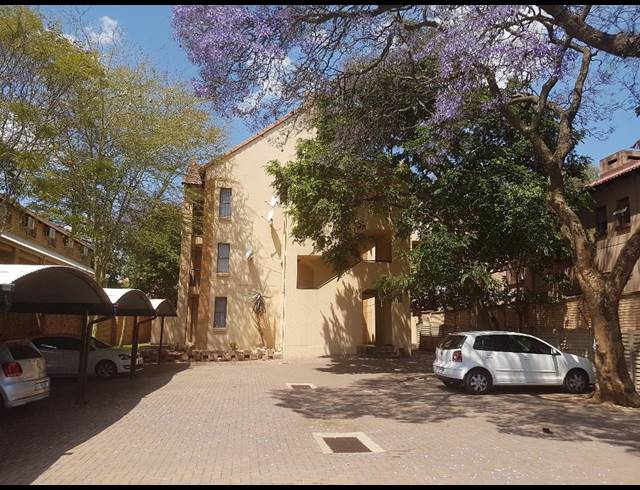 1 BEDROOM APARTMENT FOR SALE IN HATFIELD